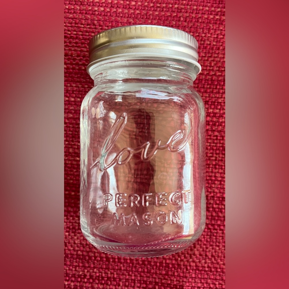 Perfect Mason mini Mason Jar with silver Lid